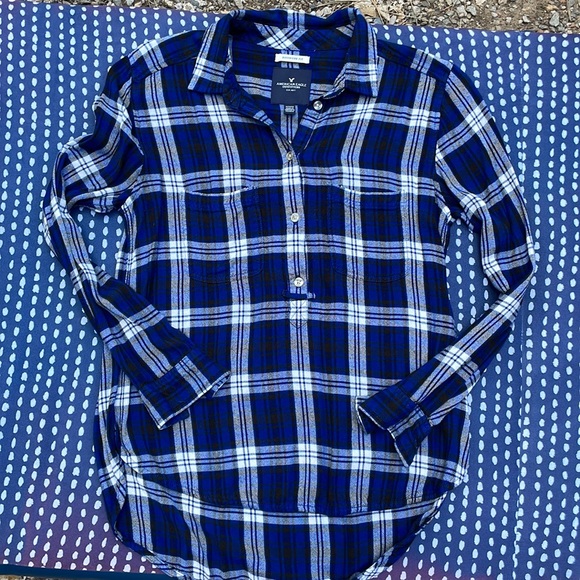 American Eagle Outfitters Tops - American Eagle 🦅 Outfitters Boyfriend Fit Popover Shirt, Size M
